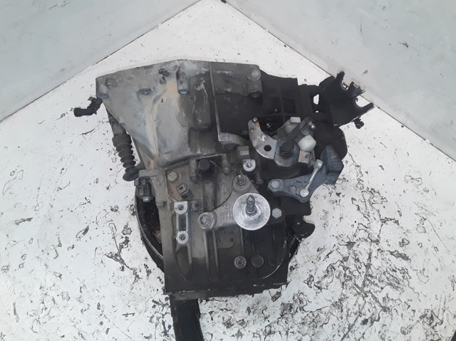 PEUGEOT 20MB27 Caja de cambios manual completa  disponible Valladolid