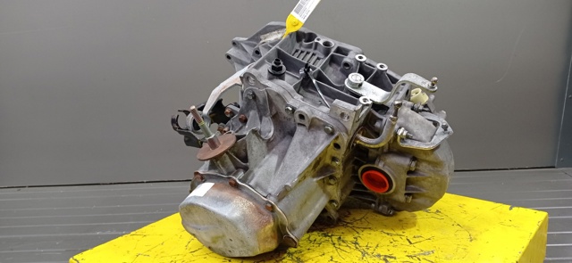PEUGEOT 20TA45 Caja de cambios manual completa  comprar en Albacete