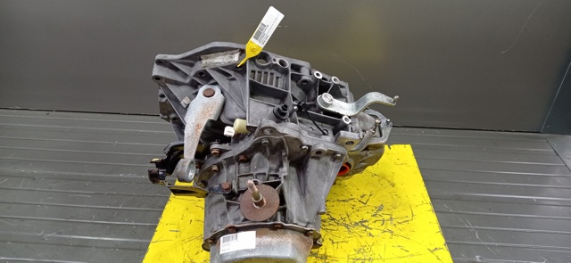 PEUGEOT 20TA45 Caja de cambios manual completa  comprar en Ponferrada