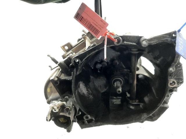 Precio del repuesto Caja de cambios manual 205 I hatchback