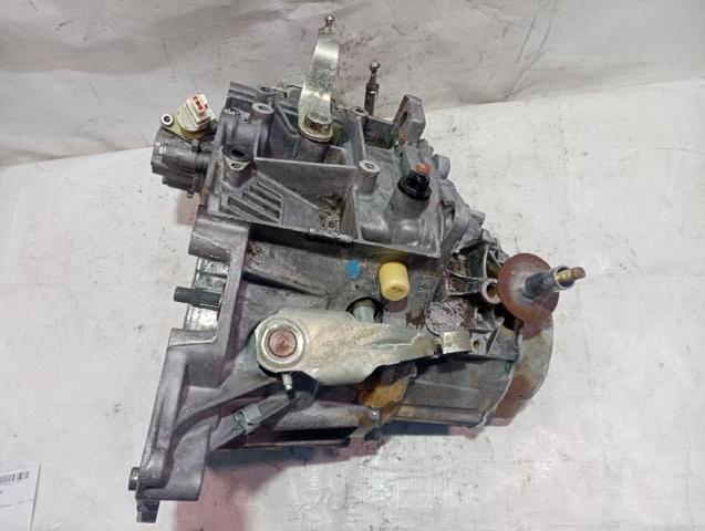 20TD93 PEUGEOT Caja de cambios  en stock Córdoba