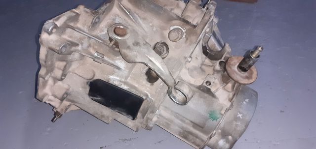 20TD93 PEUGEOT Caja de cambios  en stock Gandía
