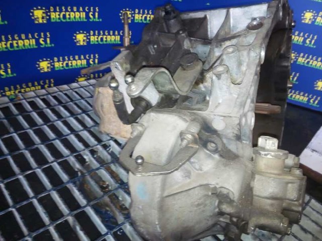 PEUGEOT 20TD95 Caja de cambios  en stock Salamanca