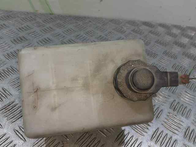 21030199 IVECO Cilindro maestro de frenos comprar Alcalá