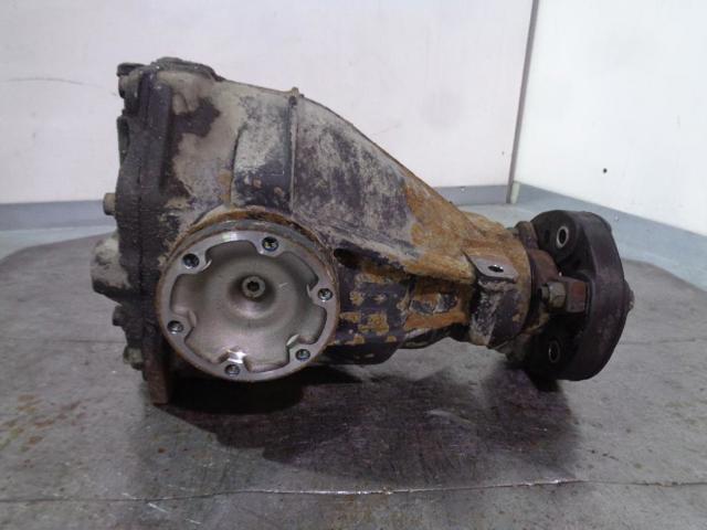 2103510805 MERCEDES Carcasa del diferencial trasero  comprar en Lleida