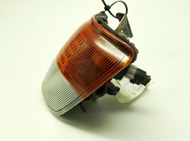 MITSUBISHI 21037746 Intermitente derecho  disponible España