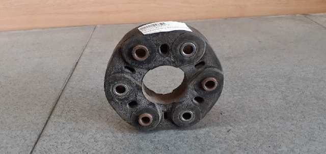 2104110215 Acoplamiento elástico del cardán delantero/trasero  en stock Castellón