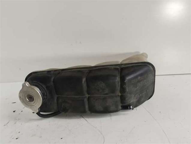 2105000249 MERCEDES Vaso de expansión  en stock Gandía