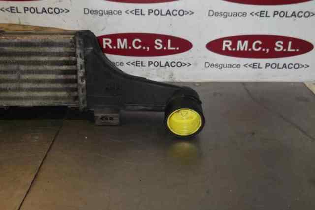 MERCEDES 2105000400 Intercooler  disponible Lugo