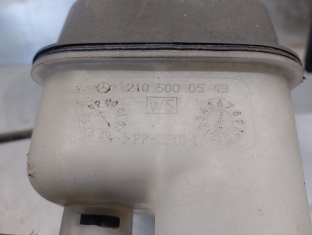 MERCEDES 2105000549 Vaso de expansión comprar Tarragona