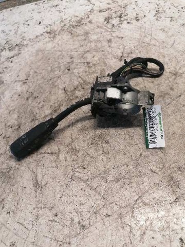 2105400144 MERCEDES Conmutador izquierdo de la columna de dirección  disponible Vigo