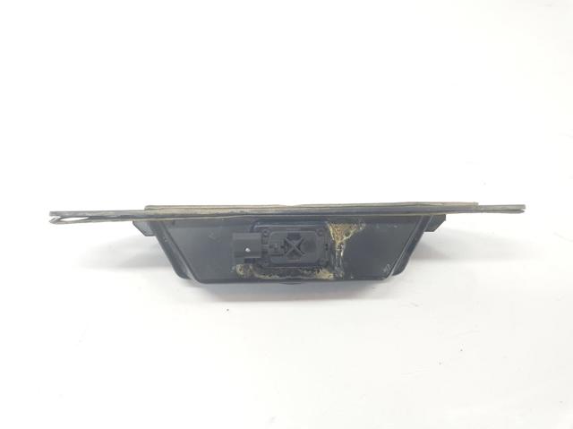 Rejilla de antinieblas delantera derecha 2105556 Ford