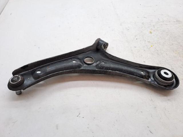FORD 2106518 Brazo inferior derecho de la suspensión delantera  disponible Valladolid