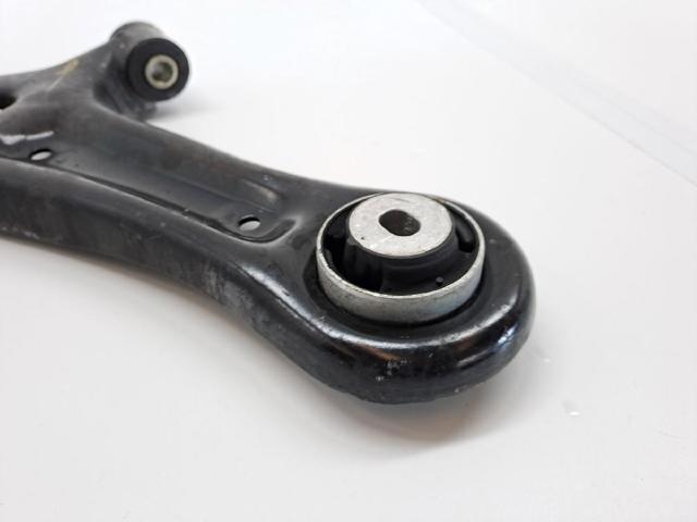 FORD 2106530 Brazo inferior izquierdo de la suspensión delantera  disponible España