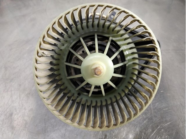 Motor calefaccion para citroen xsara (n1) (1999-2005) 1.4 hdi 8hx(dv4td) 210681233F