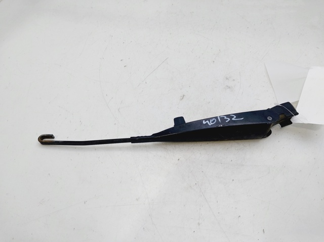 2108200144 Mercedes