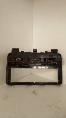 2108200151 MERCEDES Botón de encendido de calefacción del asiento comprar Alcalá