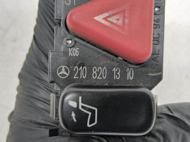2108201310 Botón de emergencia  disponible Málaga