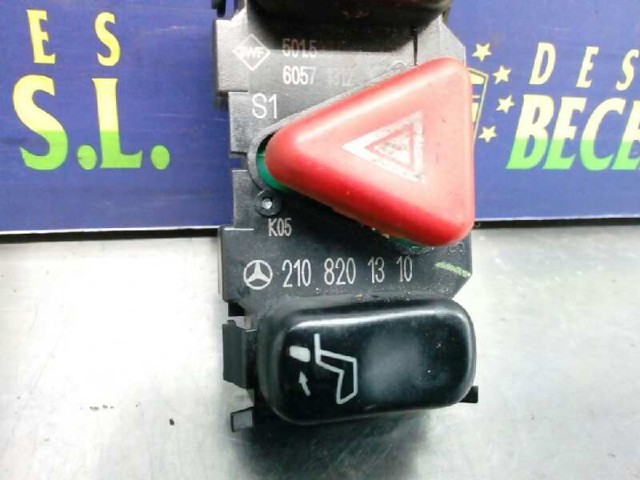 MERCEDES 2108201310 Boton de luz de emergencía  en stock Valencia