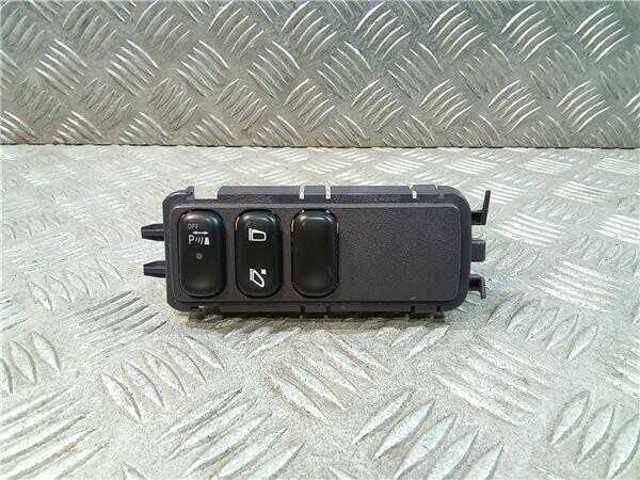 2108202010 Mercedes