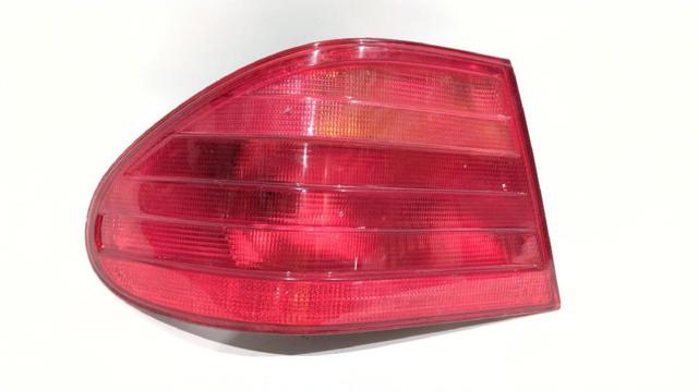 2108204364 Piloto trasero exterior izquierdo comprar Girona