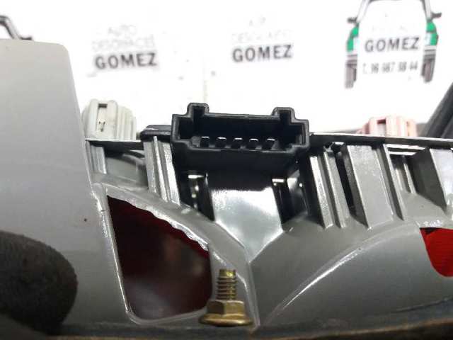 2108204364 MERCEDES Piloto trasero exterior izquierdo  disponible Alicante