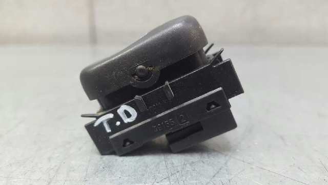 MERCEDES 2108208210 Botón de encendido del motor del elevalunas trasero izquierdo  en stock Valencia
