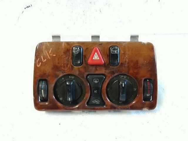 2108210071 MERCEDES Boton de luz de emergencía  en stock Gandía