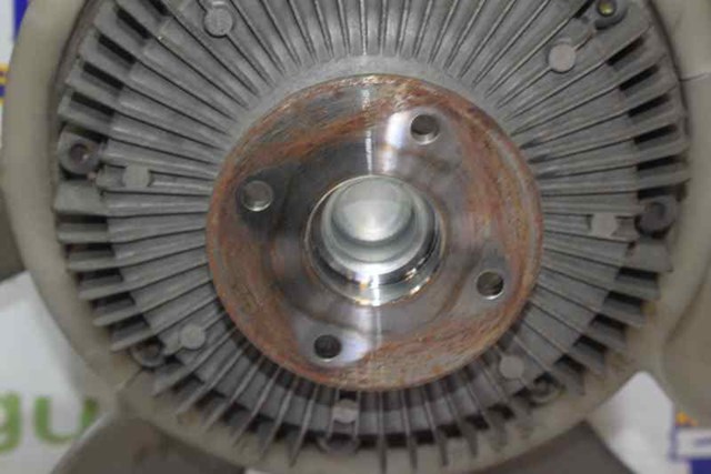 Embrague, ventilador del radiador 210826P003 Nissan/Infiniti