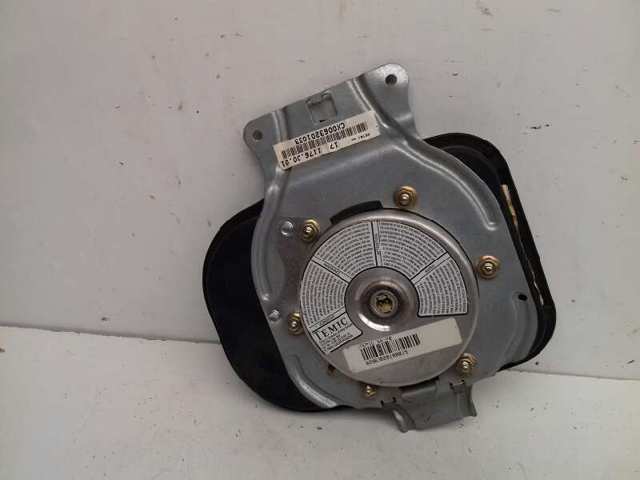 2108600605 MERCEDES Airbag de puerta delantera derecha  disponible Vigo