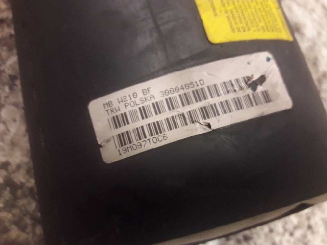 2108600805 MERCEDES Airbag del pasajero  disponible Ourense