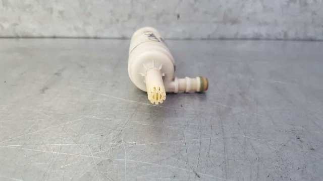 2108690821 Motor de la bomba del lavaparabrisas delantero  comprar en Zaragoza
