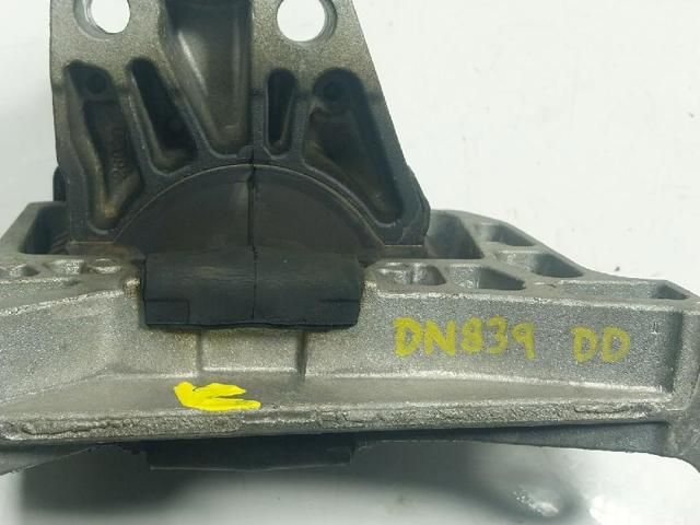 2113114 FORD Soporte de motor derecho  en stock Huelva