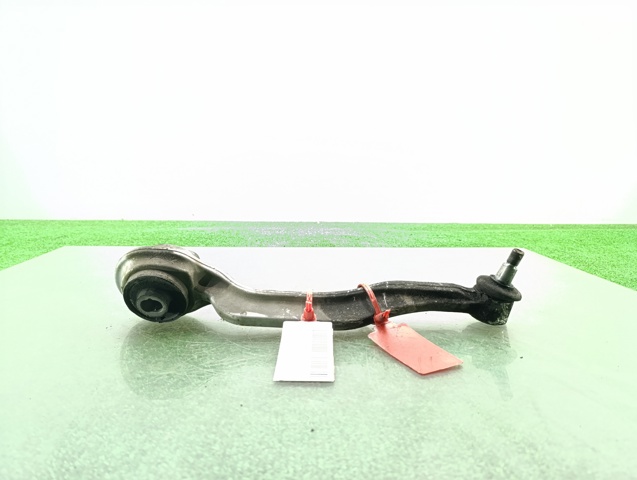 MERCEDES 2113305011 Brazo inferior derecho de la suspensión delantera  en stock Salamanca