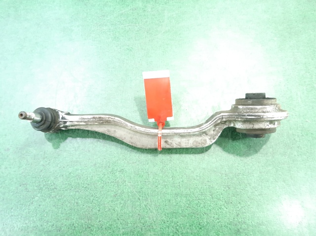 2113305011 Brazo inferior derecho de la suspensión delantera  en stock Castellón