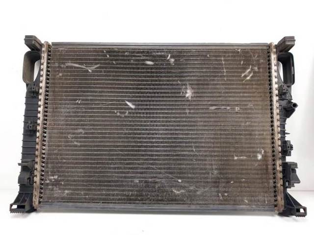 2115000102 MERCEDES Radiador comprar Madrid