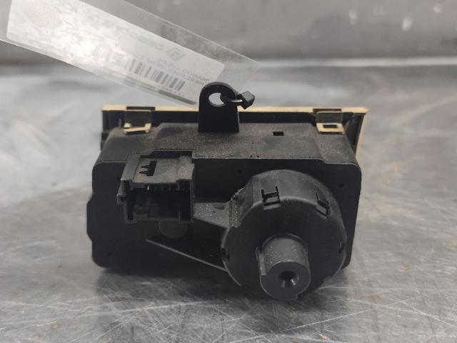 2115450104 Interruptor de luces en el tablero  disponible Burgos