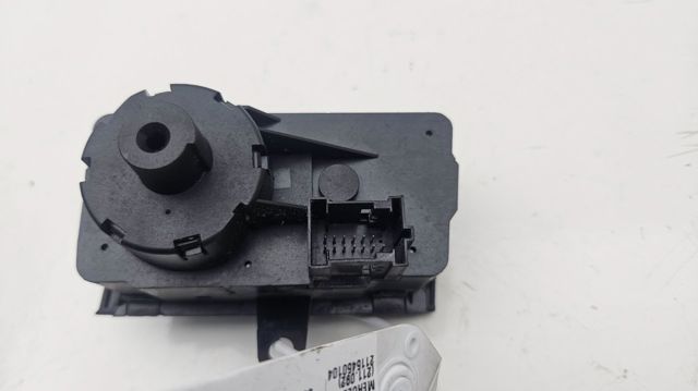 2115450104 MERCEDES Interruptor de luces en el tablero  comprar en Lleida