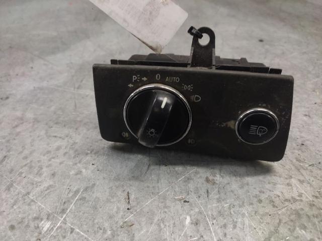 MERCEDES 2115450104 Interruptor de luces en el tablero  en stock Terrassa