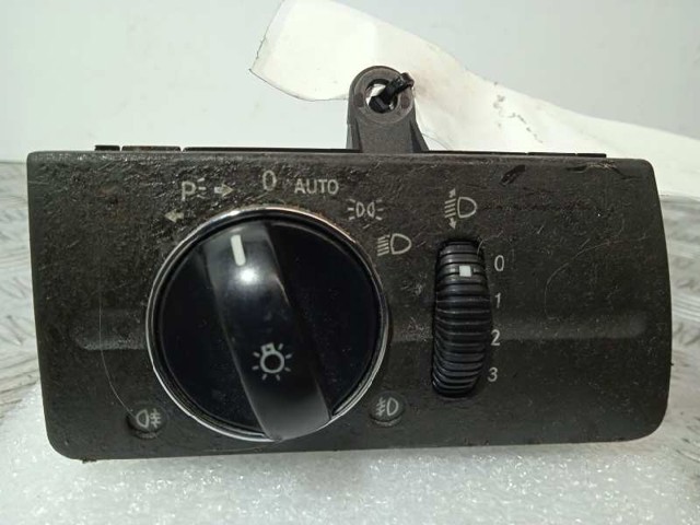 2115450304 MERCEDES Interruptor de luces en el tablero  comprar en Oviedo