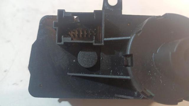 MERCEDES 2115450304 Interruptor de luces en el tablero  en stock Salamanca