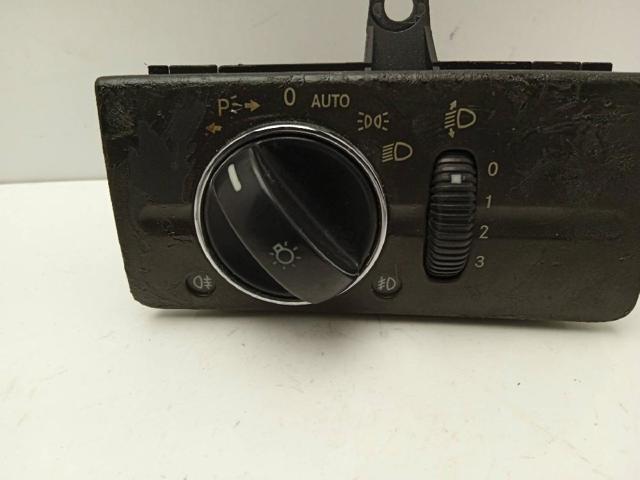MERCEDES 2115450304 Interruptor de luces en el tablero comprar Barcelona