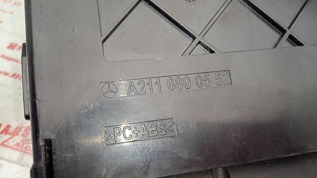 2116800572 Mercedes