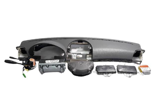2116800687 Mercedes