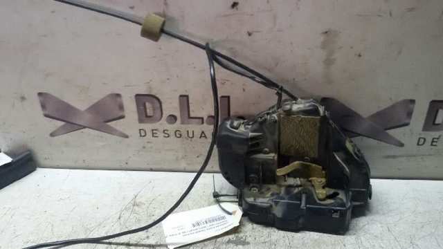 2117300535 MERCEDES Cerradura de puerta trasera izquierda  en stock Gandía