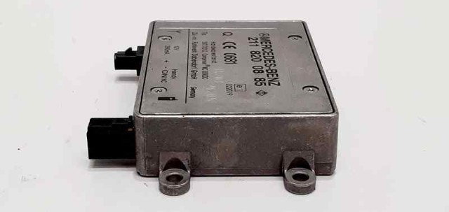 2118200885 Amplificador de señal de antena  disponible Utrera