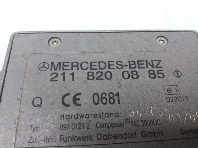 Antena para mercedes-benz clase c coupé c 180 kompressor (203.746) 271 946 2118200885