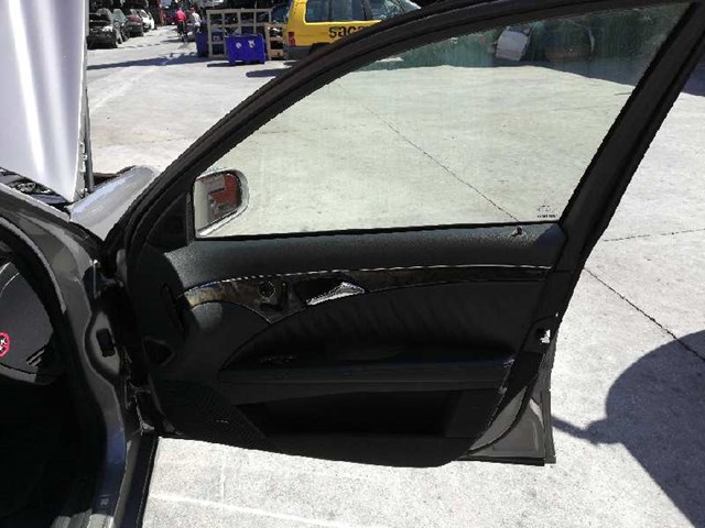 2118203042 MERCEDES Motor del elevalunas de la puerta delantera derecha comprar Alcalá