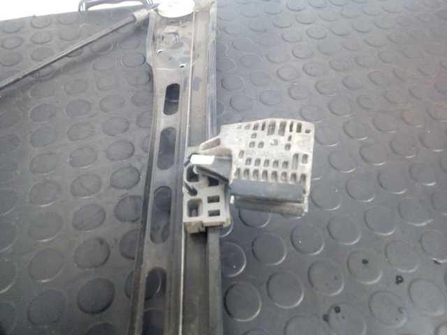 2118203042 Motor del elevalunas de la puerta delantera derecha comprar Girona