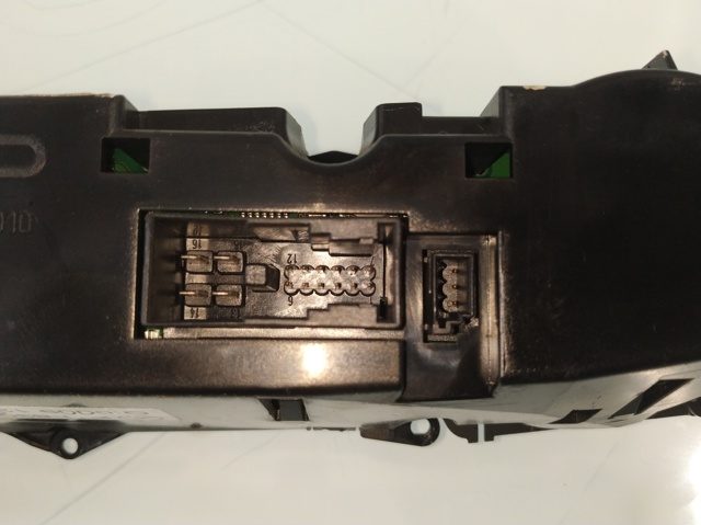 2118300385 MERCEDES Unidad de control aire acondicionado comprar Alcalá
